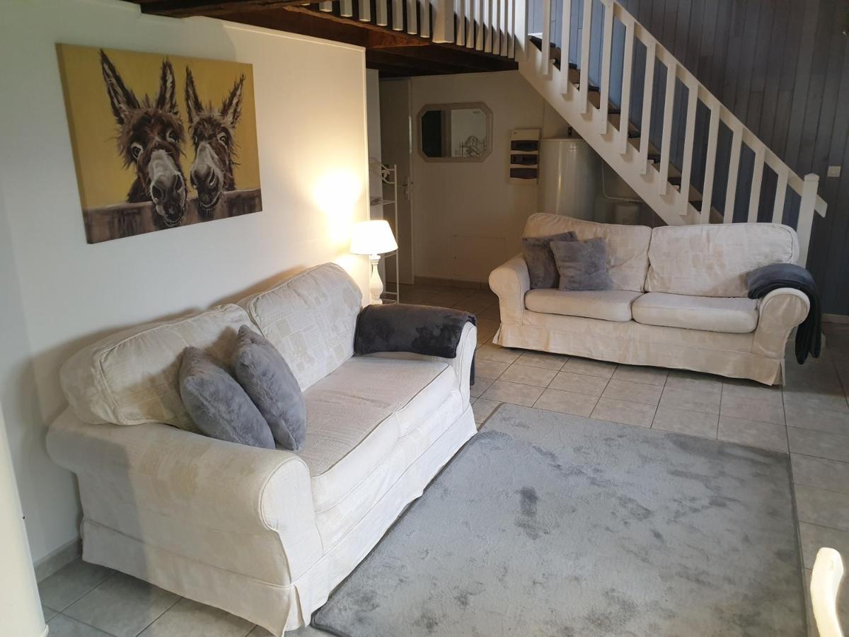 Les Gages Villa Brece  ภายนอก รูปภาพ