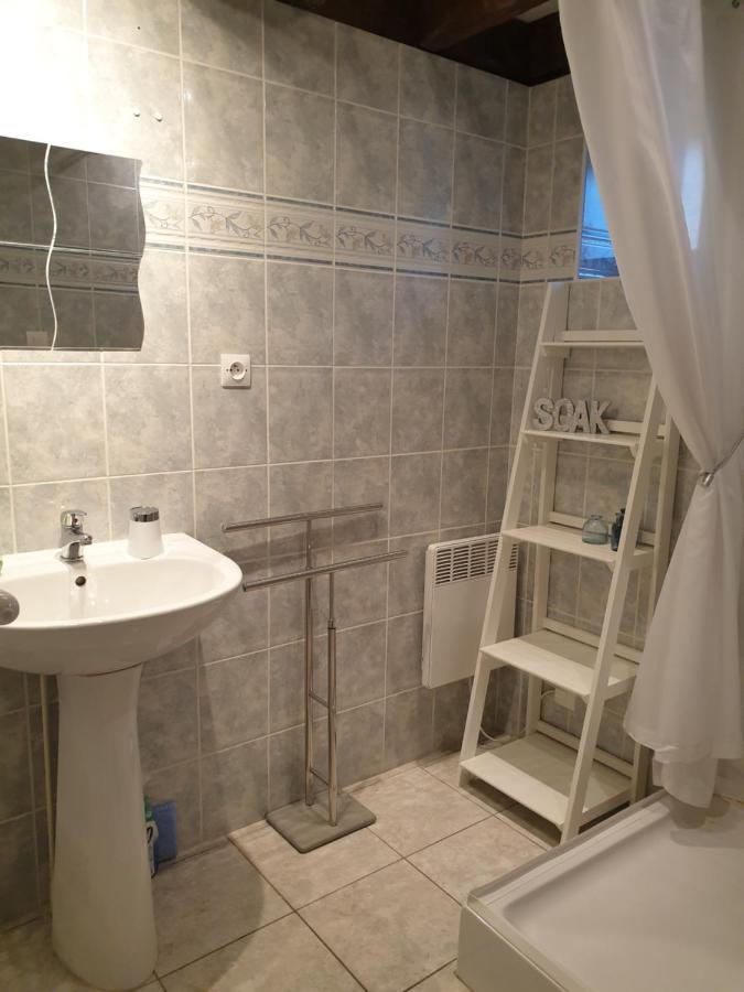 Les Gages Villa Brece  ภายนอก รูปภาพ